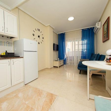 Студия На Белоснежном Пляже Los Locos Torrevieja Eksteriør bilde