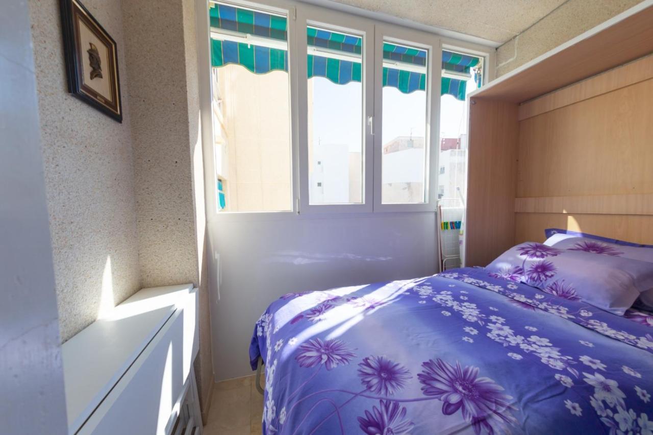 Студия На Белоснежном Пляже Los Locos Torrevieja Eksteriør bilde