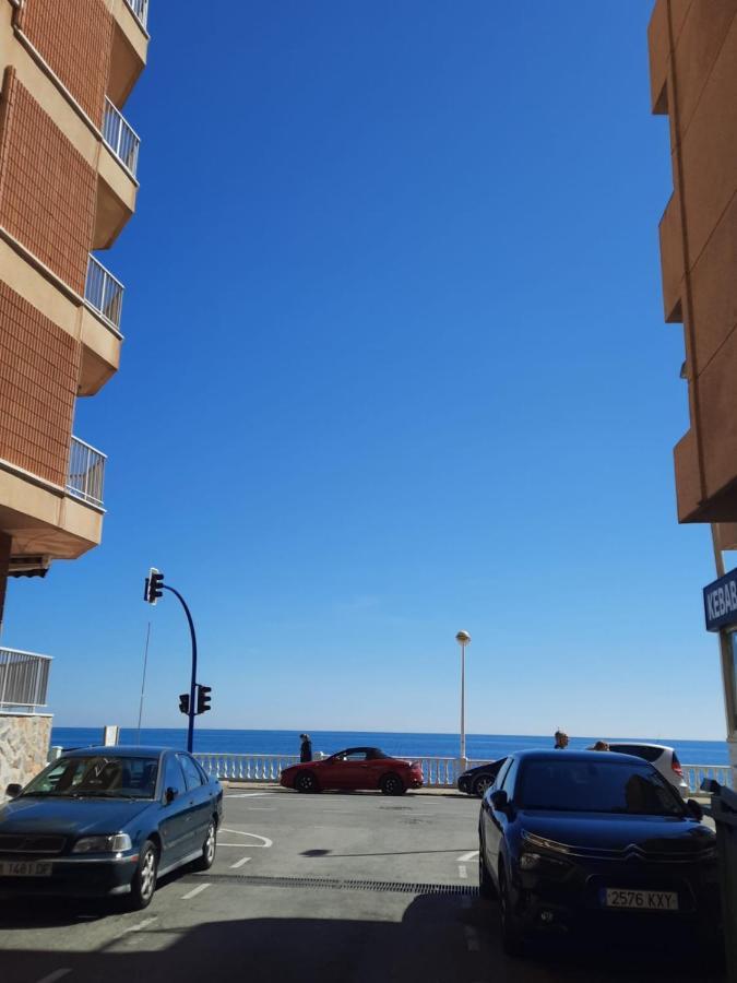 Студия На Белоснежном Пляже Los Locos Torrevieja Eksteriør bilde