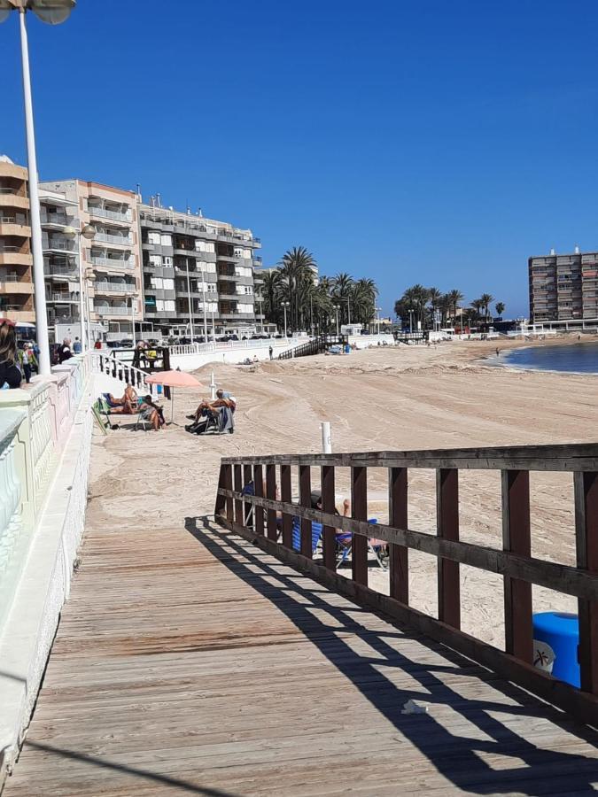 Студия На Белоснежном Пляже Los Locos Torrevieja Eksteriør bilde